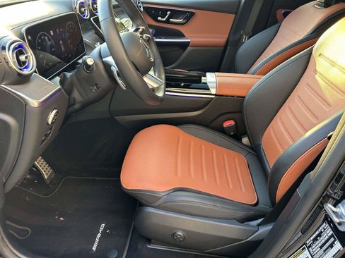 Certified 2025 Mercedes-Benz GLC 300 4MATIC image 22