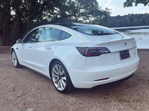 Used 2020 Tesla Model 3 Long Range AWD/4WD image 8