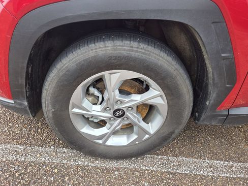 Certified 2023 Hyundai Tucson SEL FWD image 8