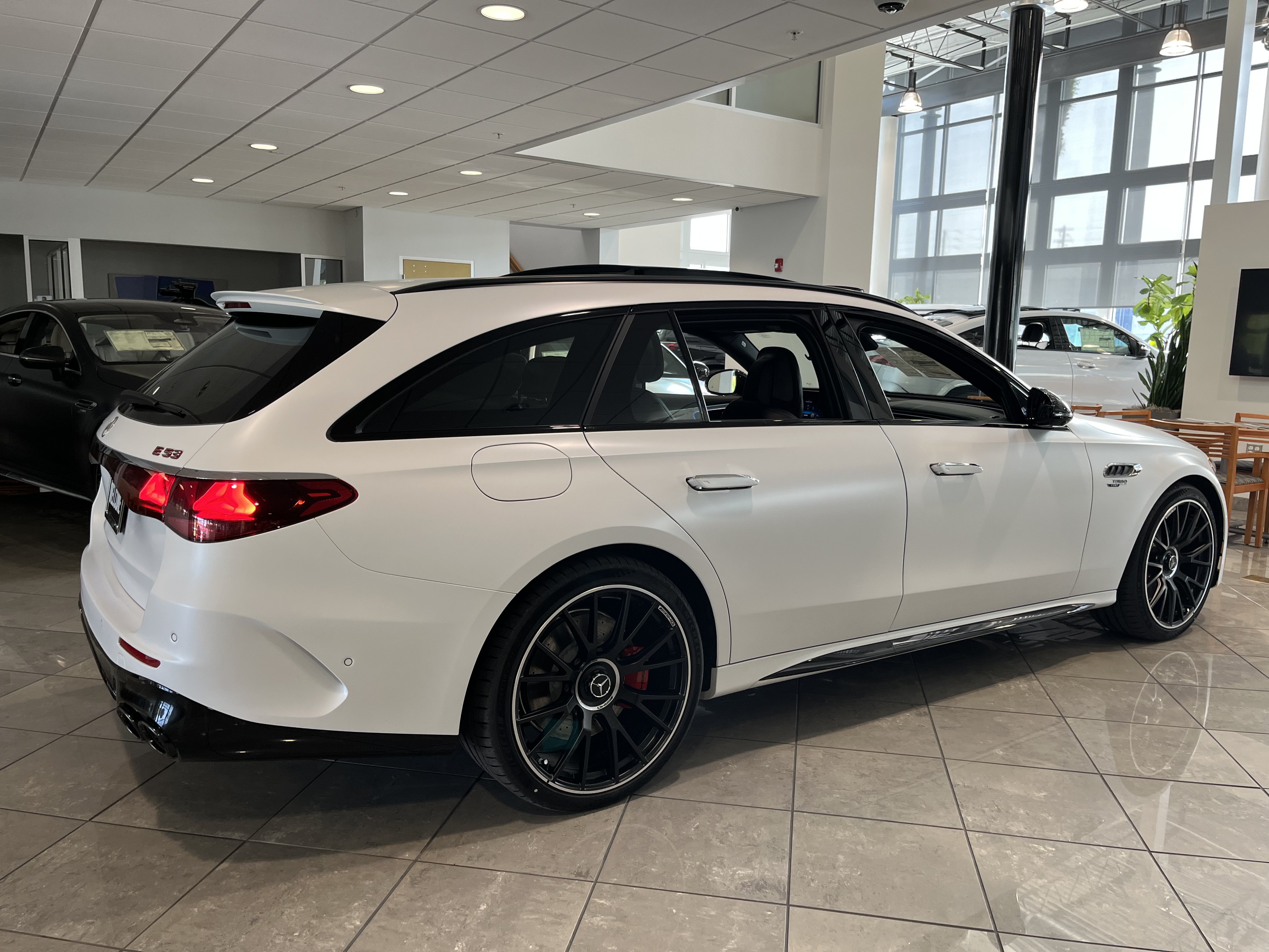 New 2026 Mercedes-Benz E 53 AMG e 4MATIC Wagon image 6