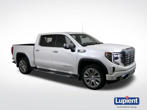Used 2022 GMC Sierra 1500 Denali AWD/4WD image 1