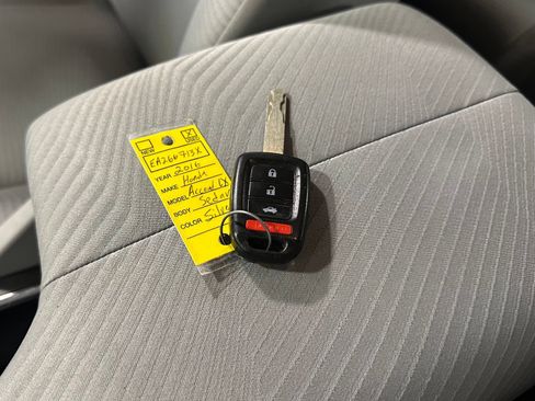 Used 2014 Honda Accord LX image 31