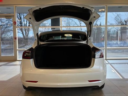 Used 2023 Tesla Model 3 Standard Range image 36