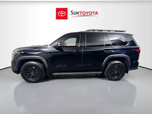 Used 2025 Toyota Sequoia TRD Pro AWD/4WD image 7