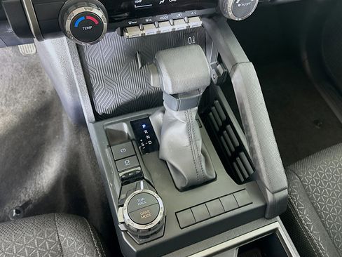 Used 2025 Toyota 4Runner SR5 image 25