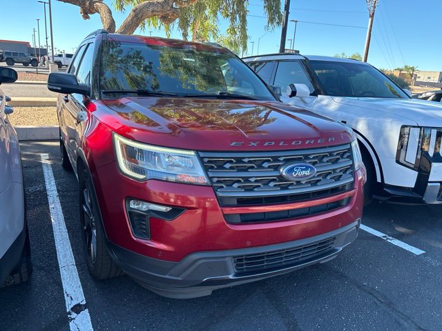 Used 2019 Ford Explorer XLT w/ Equipment Group 202A FWD image 4