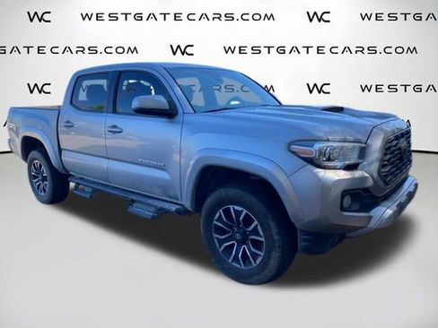 Used 2020 Toyota Tacoma TRD Sport image 27