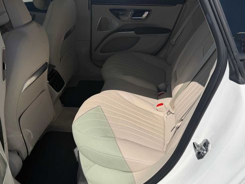 Used 2024 Mercedes-Benz EQS 450+ Sedan image 25