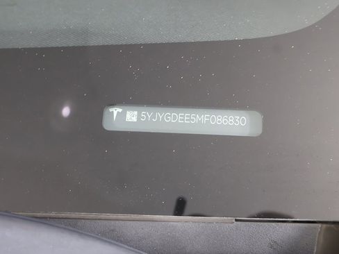 Used 2021 Tesla Model Y Long Range image 51