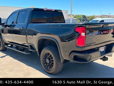 Used 2021 Chevrolet Silverado 3500 LTZ w/ LTZ Plus Package AWD/4WD image 3