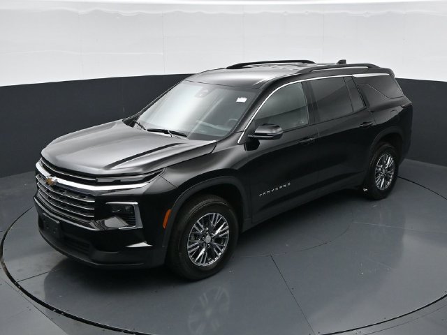 Used 2025 Chevrolet Traverse LT AWD/4WD image 43