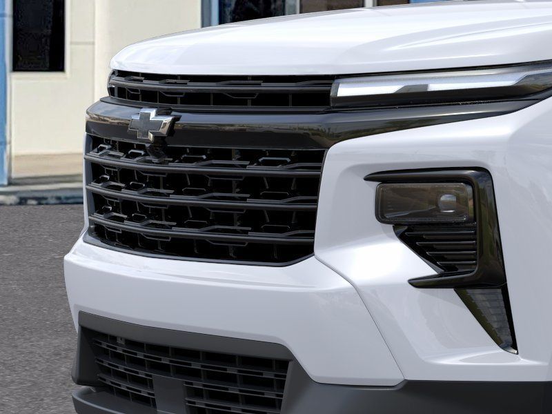 New 2027 Chevrolet Traverse LT w/ Midnight/Sport Edition FWD image 13