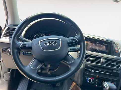 Used 2016 Audi Q5 2.0T Premium Plus w/ Technology Package AWD/4WD image 12