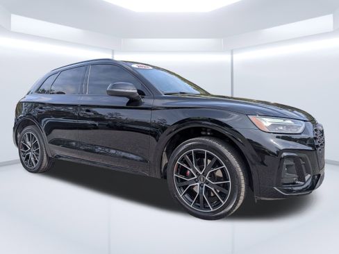 Used 2023 Audi SQ5 Premium Plus w/ Premium Plus Package image 1
