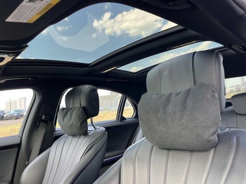 Certified 2023 Mercedes-Benz S 500 4MATIC image 32