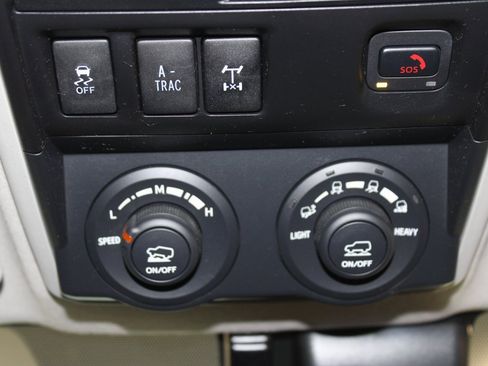 Used 2023 Toyota 4Runner TRD Off-Road image 19