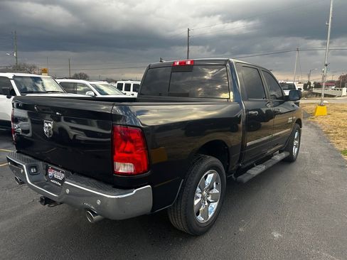 Used 2017 RAM 1500 Big Horn image 3