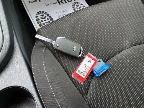 Used 2021 Kia Forte LXS image 25