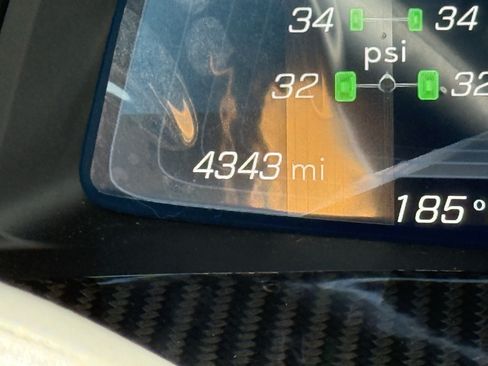 Used 2025 Chevrolet Corvette Z06 RWD image 21