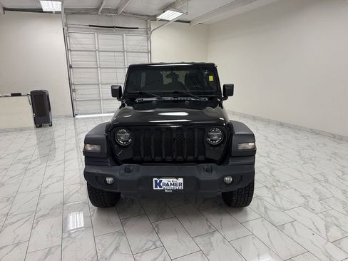 Used 2021 Jeep Wrangler Unlimited Sport AWD/4WD image 3