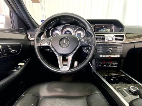 Used 2016 Mercedes-Benz E 350 Sedan image 14