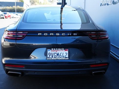 Used 2020 Porsche Panamera 4 image 5
