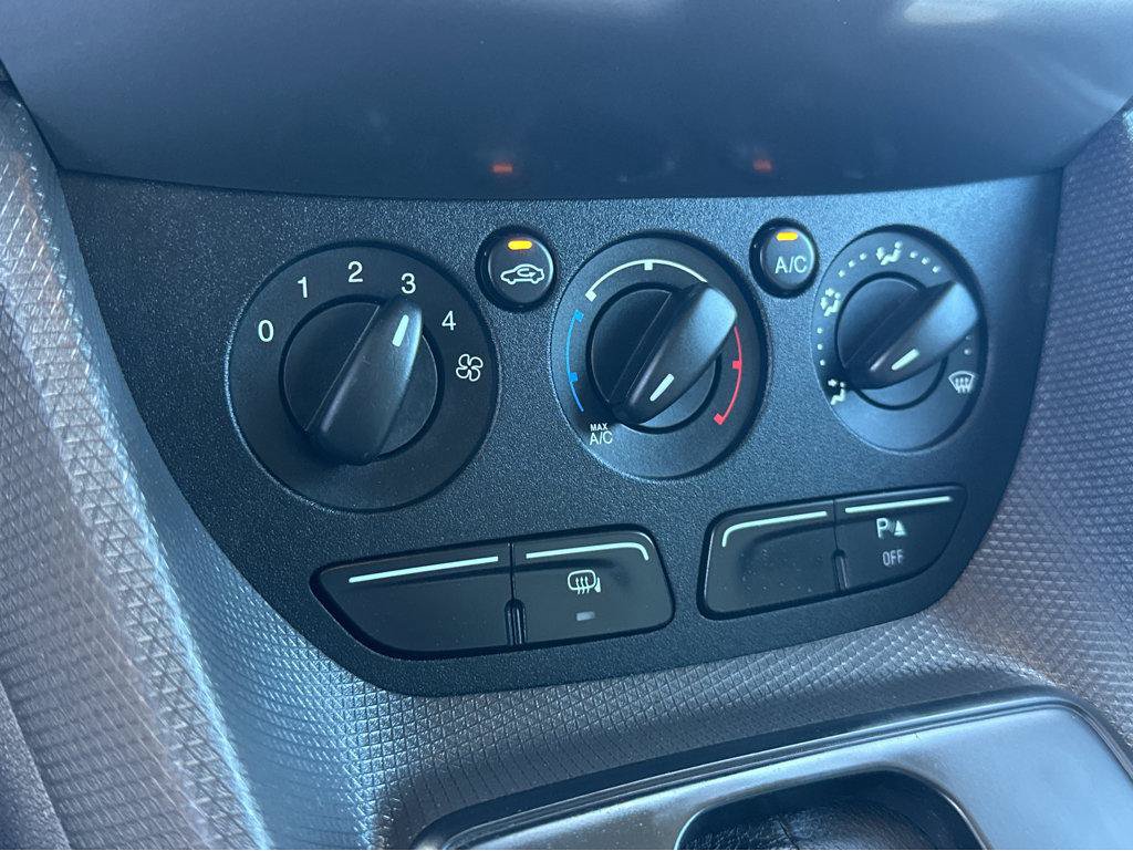 Used 2015 Ford Transit Connect XLT FWD image 6