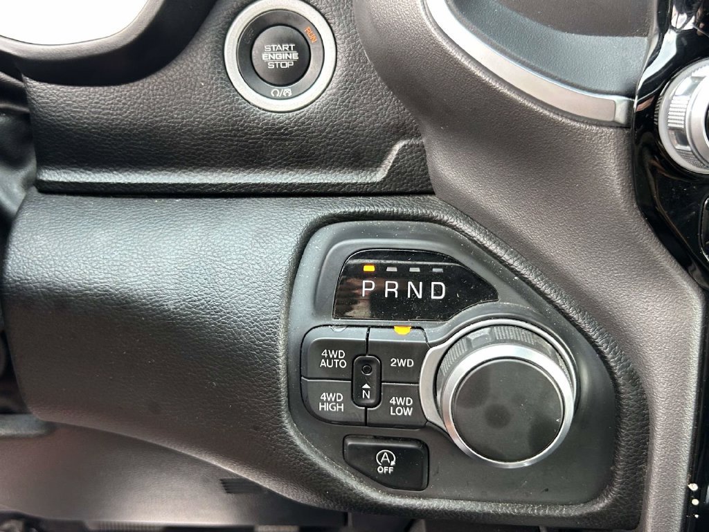 Used 2025 RAM 1500 Big Horn AWD/4WD image 24