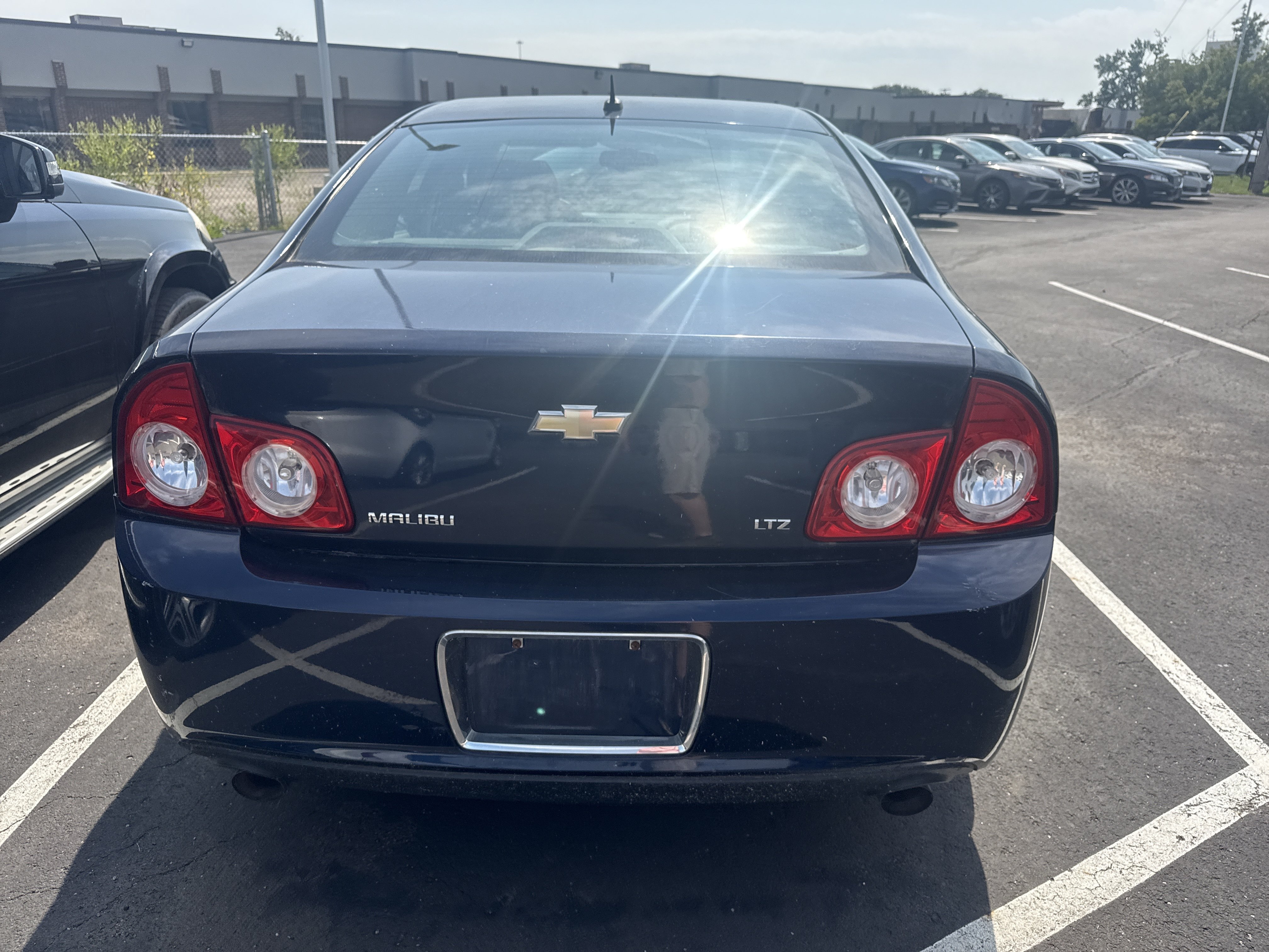Used 2008 Chevrolet Malibu LTZ FWD image 8