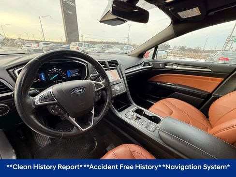 Used 2019 Ford Fusion Titanium image 2