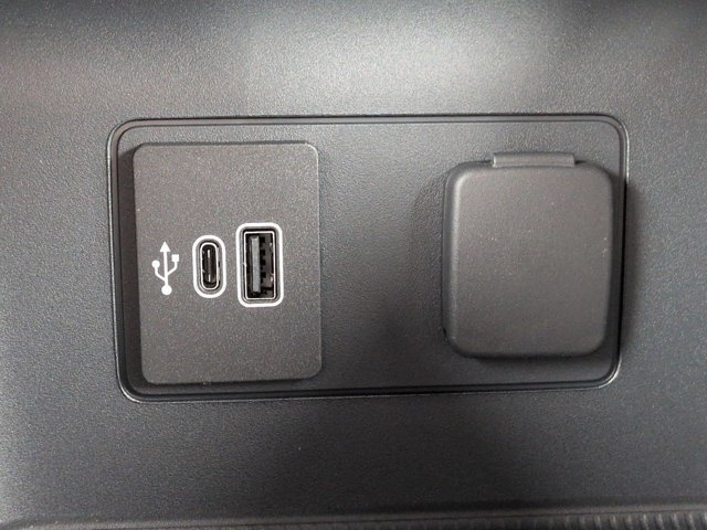 New 2027 Ford Explorer ST-Line w/ Premium Package RWD image 25