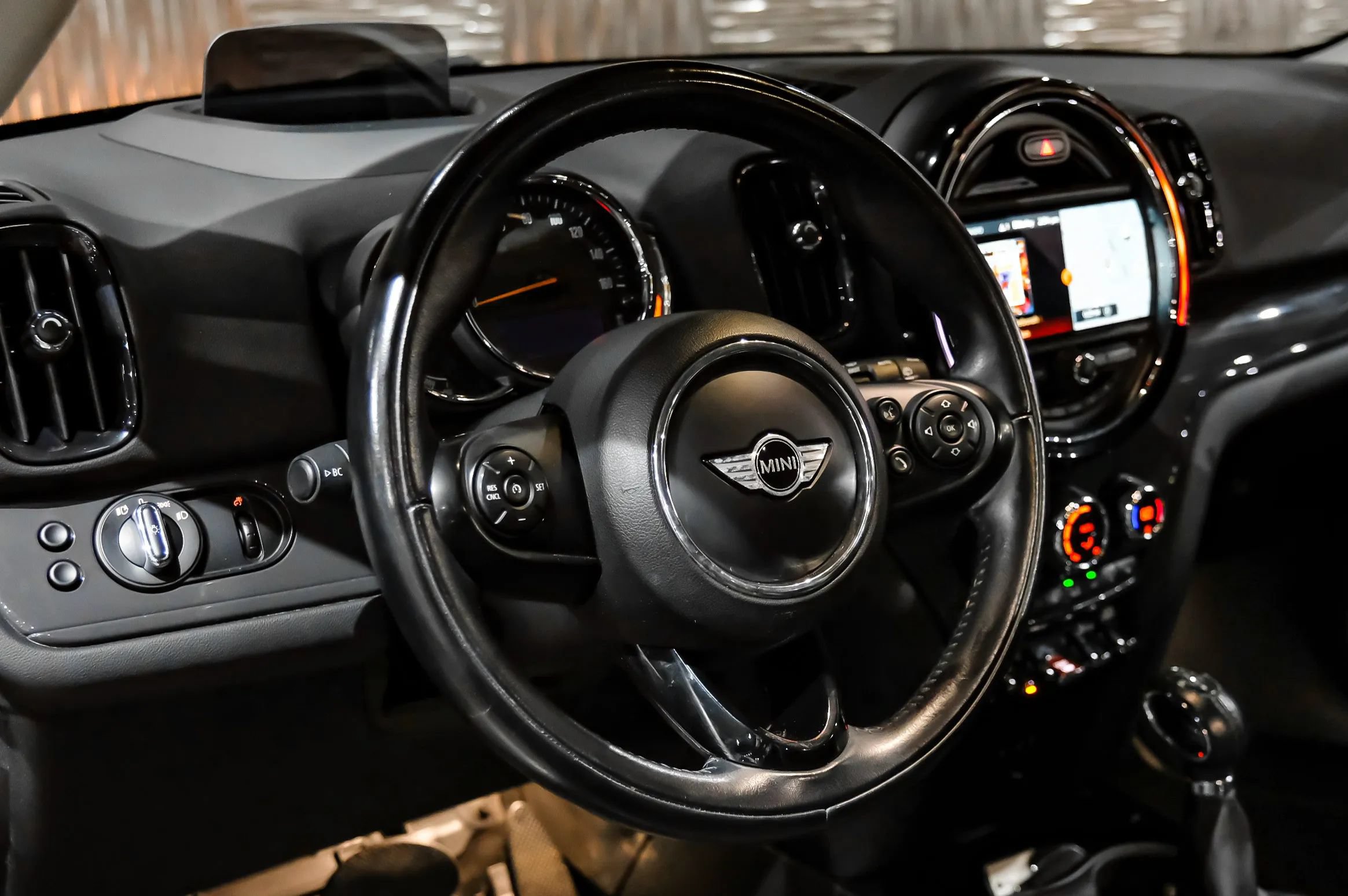 Used 2018 MINI Cooper Countryman ALL4 AWD/4WD image 18