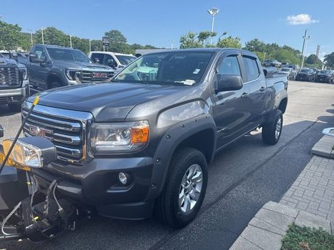 Used 2016 GMC Canyon SLE w/ SLE Convenience Package image 3