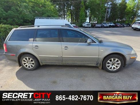 Used 2003 Volkswagen Passat GLS FWD image 4