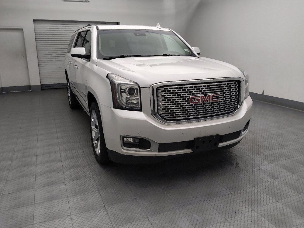 Used 2017 GMC Yukon XL Denali w/ Open Road Package AWD/4WD image 14