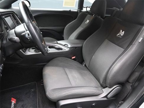 Used 2016 Dodge Challenger R/T Scat Pack image 18