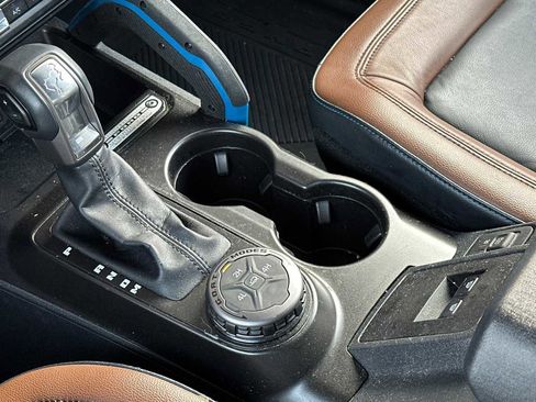 Used 2021 Ford Bronco Outer Banks image 19