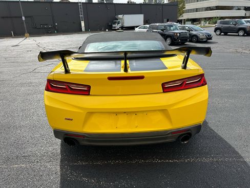 Used 2017 Chevrolet Camaro SS image 22