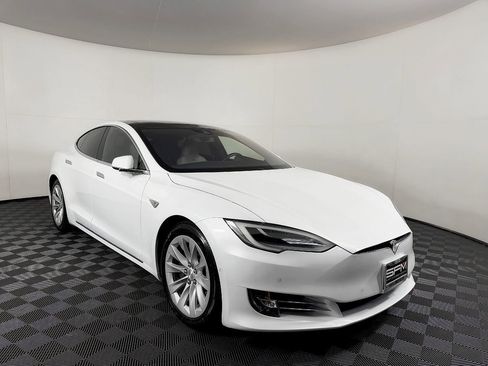 Used 2016 Tesla Model S 90D AWD/4WD image 6