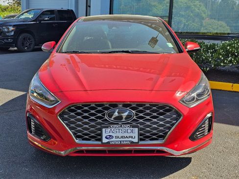 Used 2019 Hyundai Sonata Limited w/ Cargo Package FWD image 2