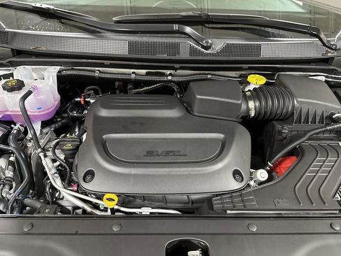 New 2026 Chrysler Pacifica Limited image 26