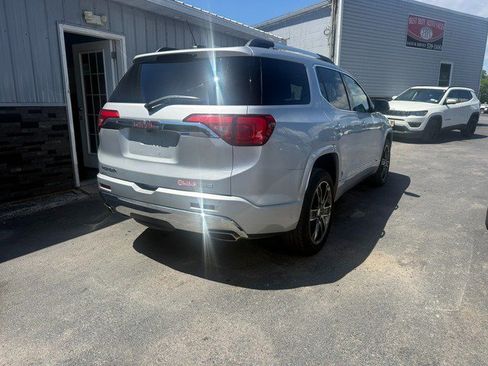 Used 2019 GMC Acadia Denali w/ Technology Package AWD/4WD image 7