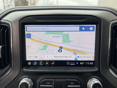 Used 2022 GMC Sierra 2500 Denali w/ Denali Ultimate Package image 18