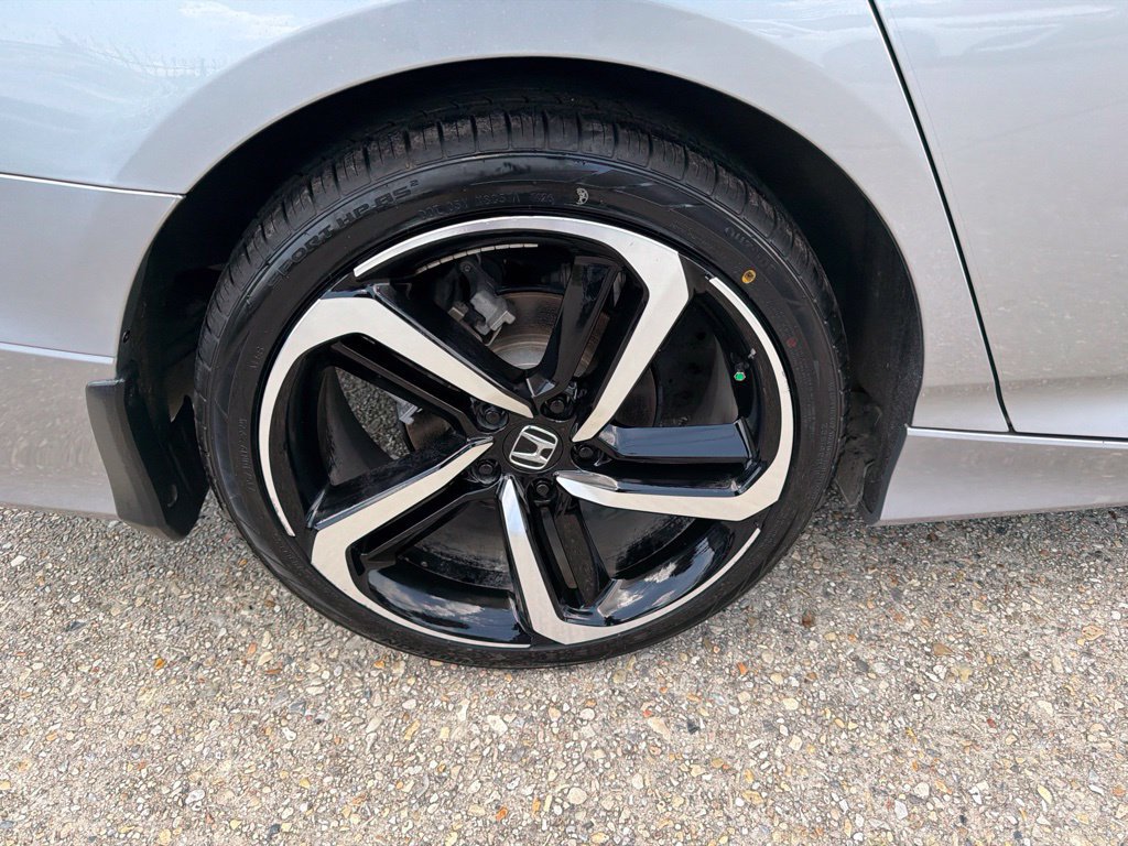 Used 2022 Honda Accord Sport image 22