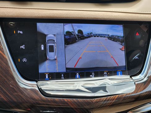 New 2025 Cadillac XT6 Premium Luxury w/ Platinum Package image 28