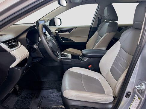 Used 2024 Toyota RAV4 XLE Premium w/ Weather Package FWD image 18