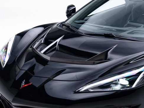 Used 2026 Chevrolet Corvette ZR1 w/ ZR1 Carbon Fiber Aero Package image 39