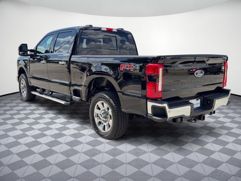 Used 2026 Ford F250 Lariat w/ Chrome Package AWD/4WD image 3