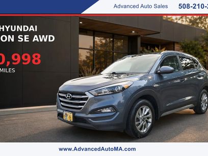Used 2017 Hyundai Tucson SE w/ SE Popular Package 02