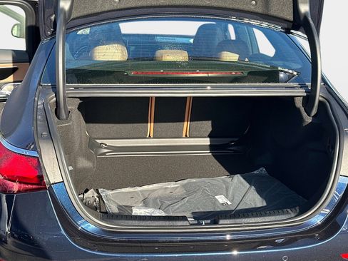 New 2026 Mercedes-Benz E 350 Sedan image 11